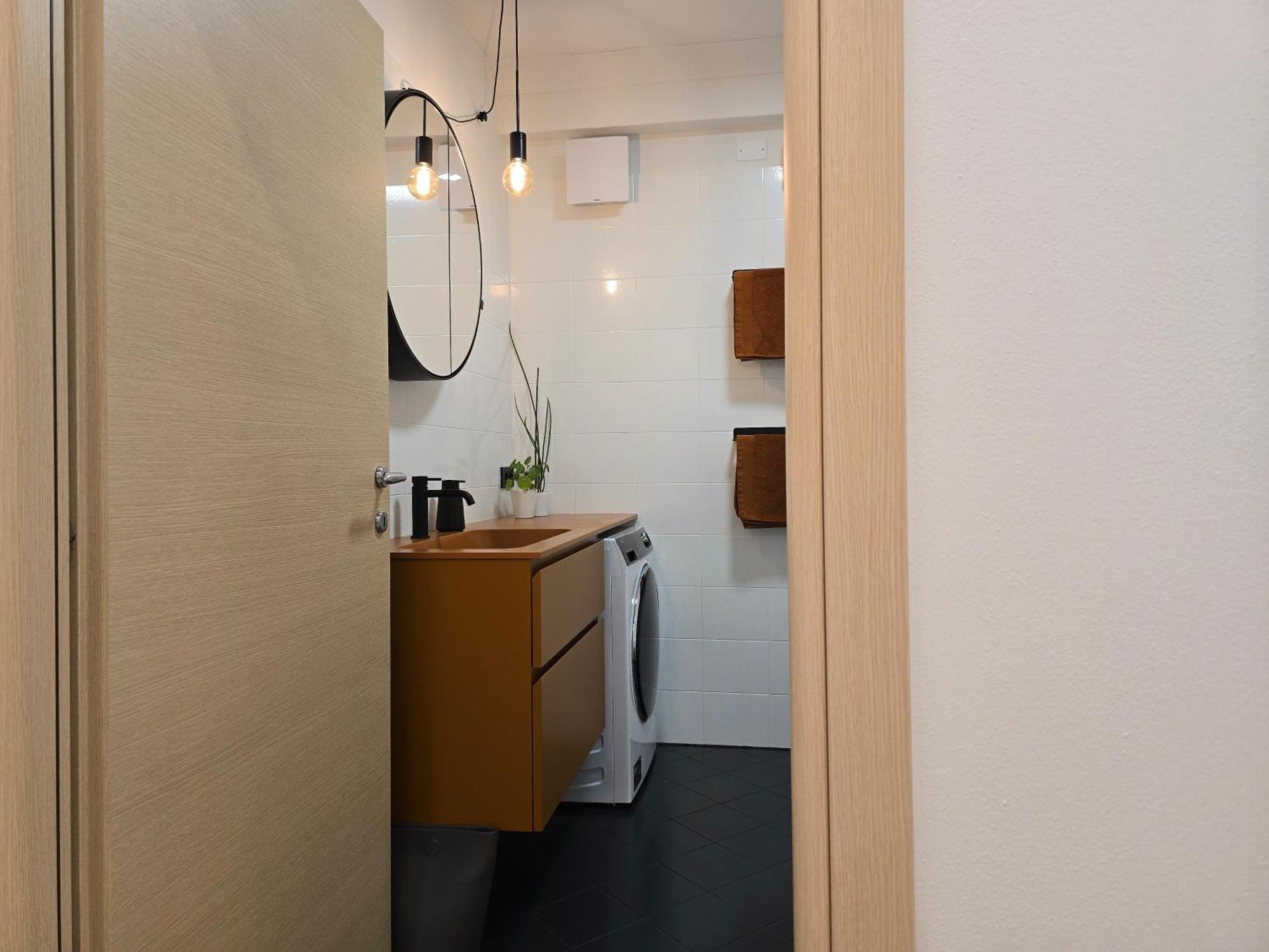 Dolomiten Lounge - Moderno Con Parcheggio Privato Pergine Valsugana Luaran gambar